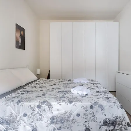 דירה Oasi Rinascimentale Con Giardino In Centro